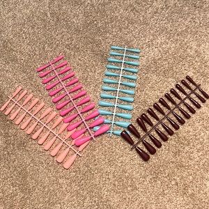 Press on nails in different colors